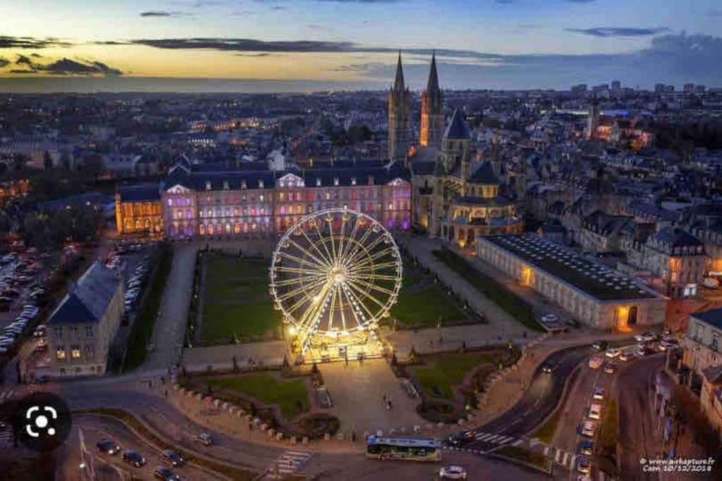 Appartement Charmant Studio Cosy Avec Parking à Caen Extérieur photo